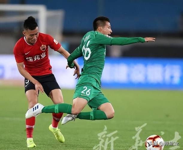 中超第11轮大连英博0-2负国安，新闻官辟谣放弃比赛质疑