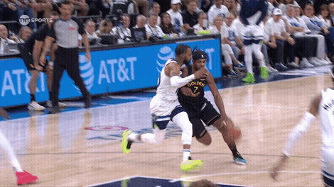 NBA季后赛第二轮：勇士下克上胜森林狼，湖人球迷陷入自我怀疑