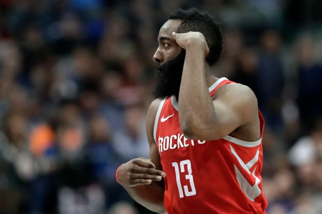 NBA 现役两大 MVP 哈登和恩比德，常规赛与季后赛表现反差大