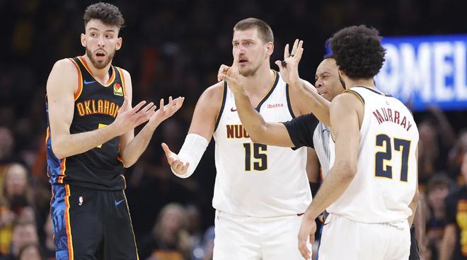 5月10日NBA季后赛分区半决赛掘金主场G3战，约基奇深陷困境