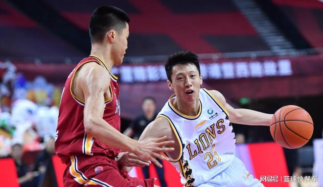 CBA总决赛激战正酣！本土球员表现亮眼，赵岩昊令人失望