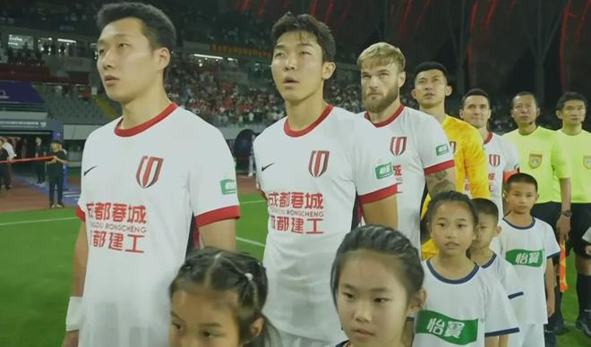 中超第12轮成都蓉城4-0胜梅州客家，韩鹏飞出场机会锐减仍居次席