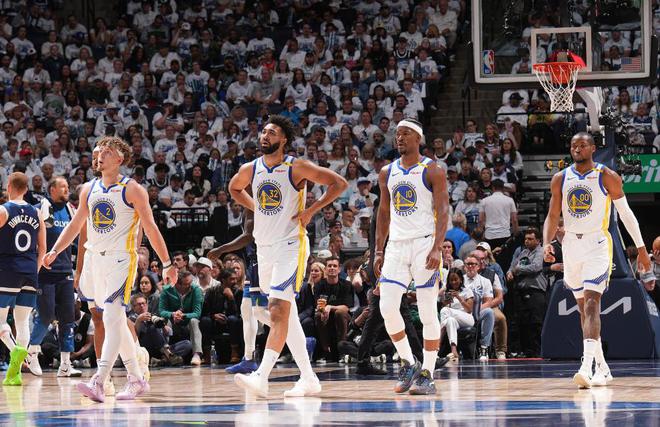 5月11日NBA季后赛：库里缺阵勇士变陌生队，森林狼赢下西决焦点战